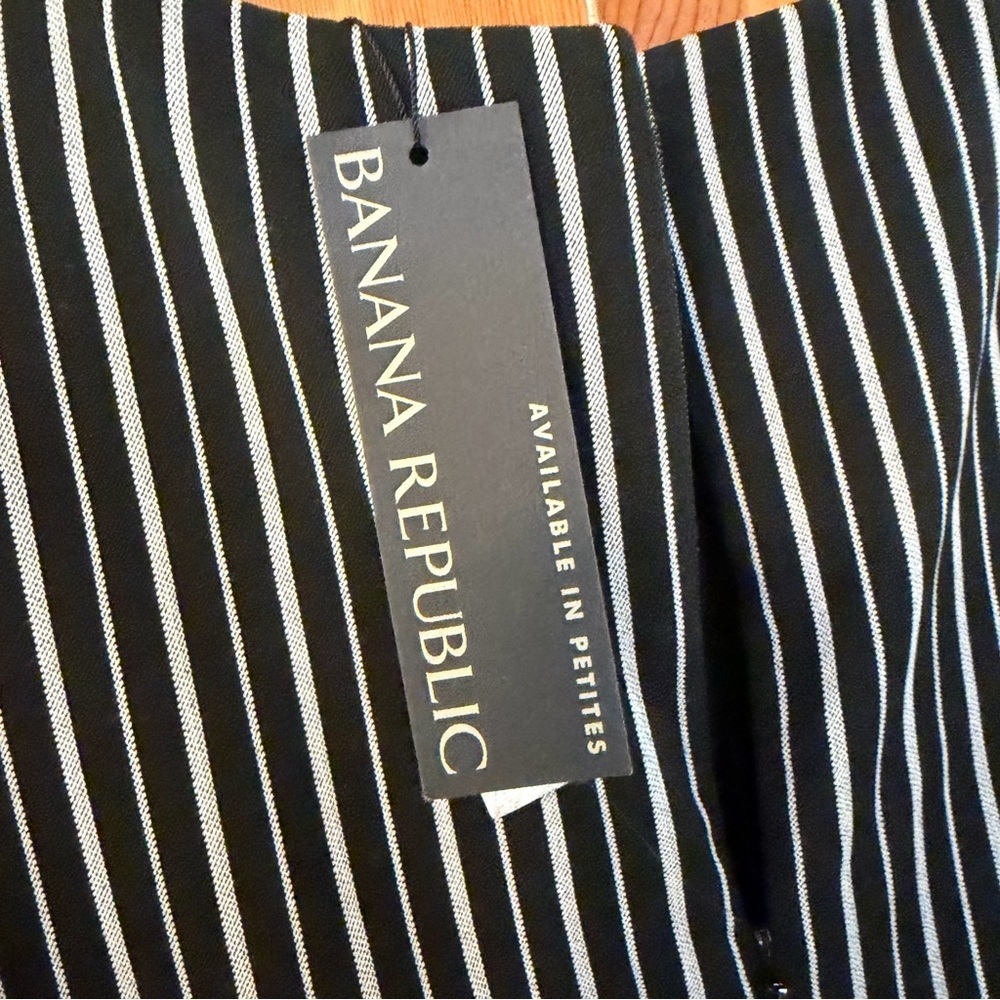 Banana Republic Career Midi Dress Sz 0 Stretch Stripe Short Sleeve Black NEW - Picture 7 of 8